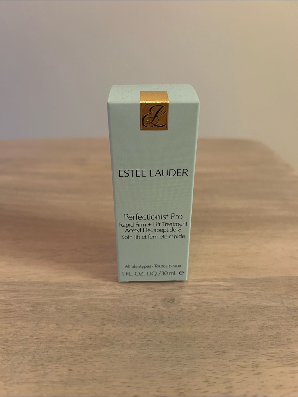 Estée Lauder Perfectionist Pro Rapid Firm + Lift Treatment